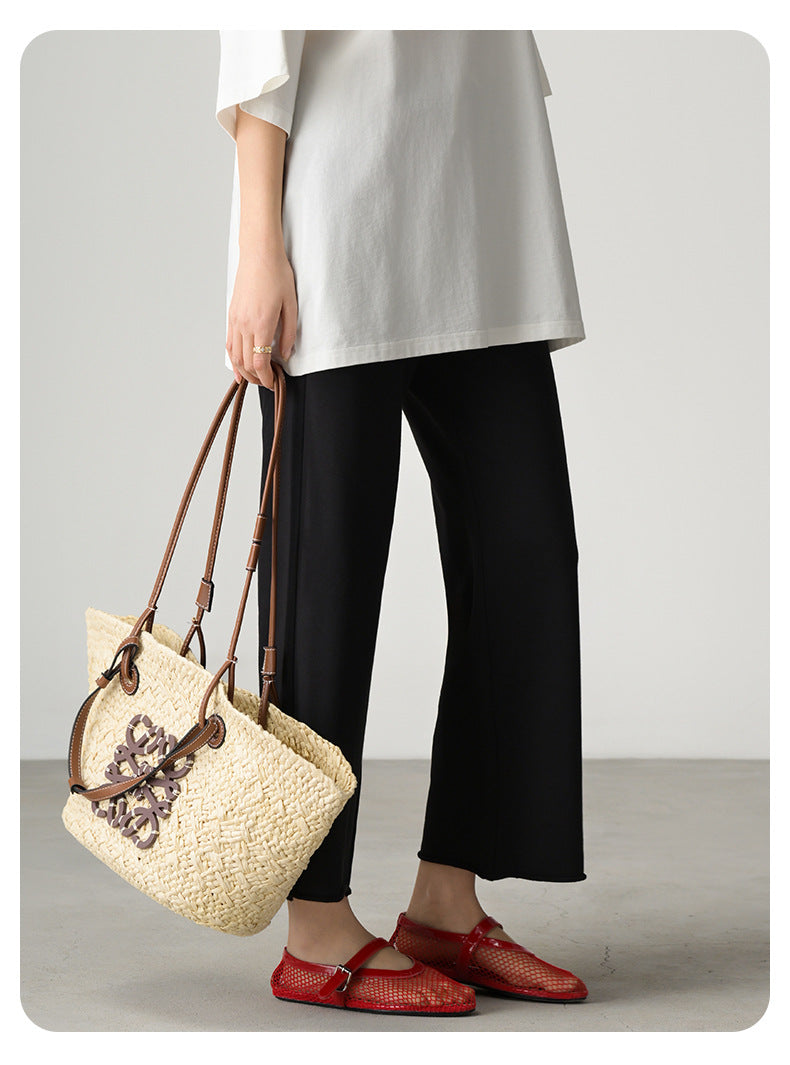 Your Everyday Pant - A Must Have Piece